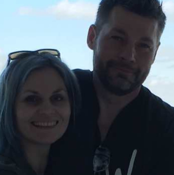 Meet your Posher, Joanna - Picture 1 of 1